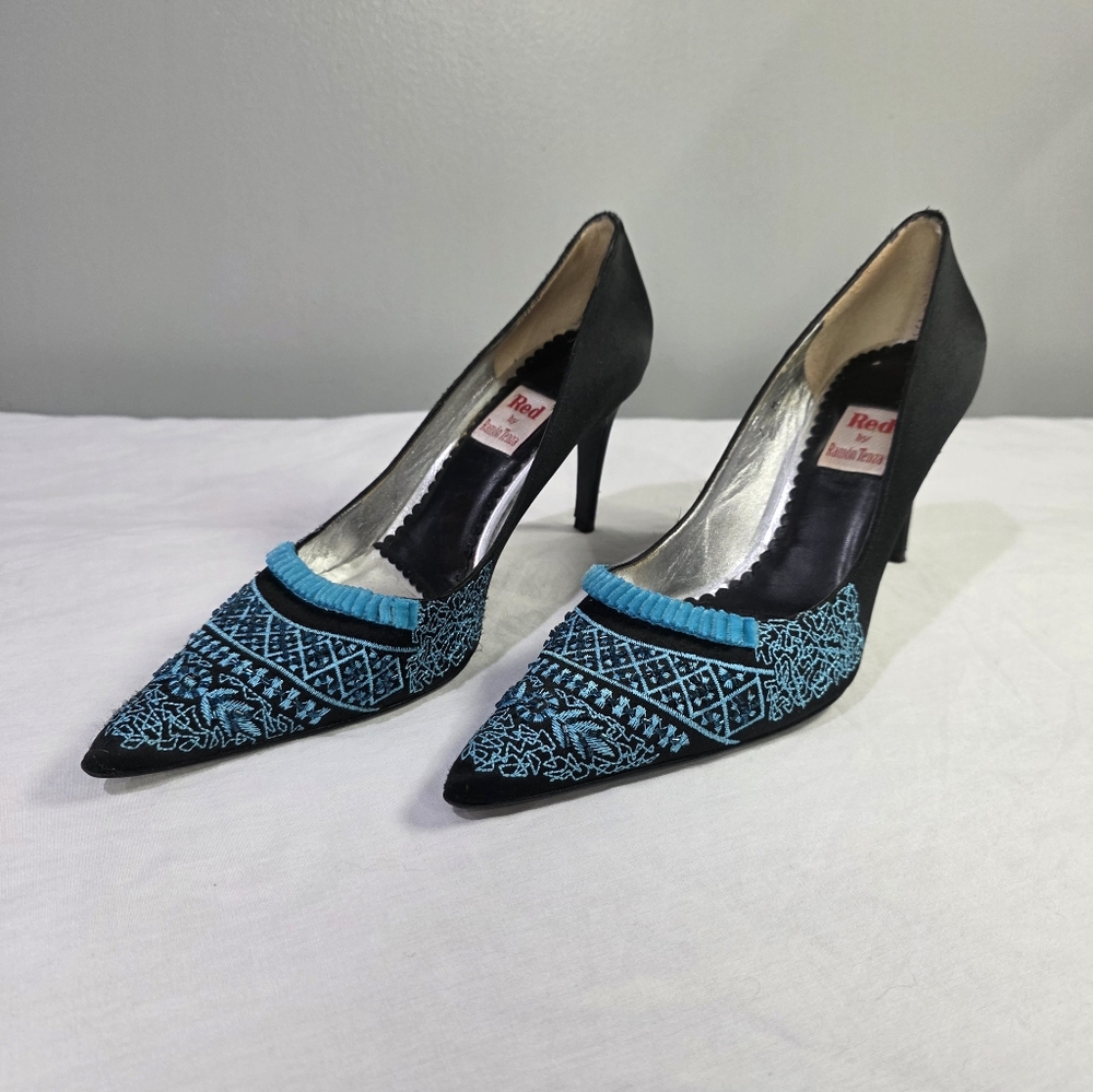 Vintage Red by Ramon Tenza Black Satin Stiletto Heels w/Turquise Embroidery. 7 - Picture 3 of 11